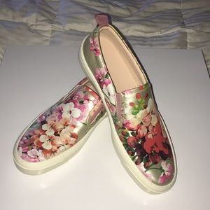 Gucci Blooms Metallic Leather Slide On Sneakers